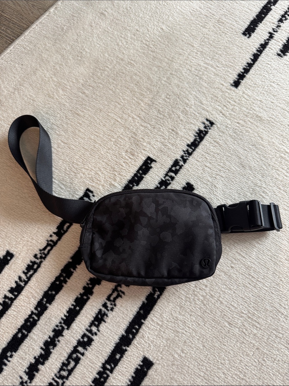 lululemon athletica Black patterned  Belt Bag